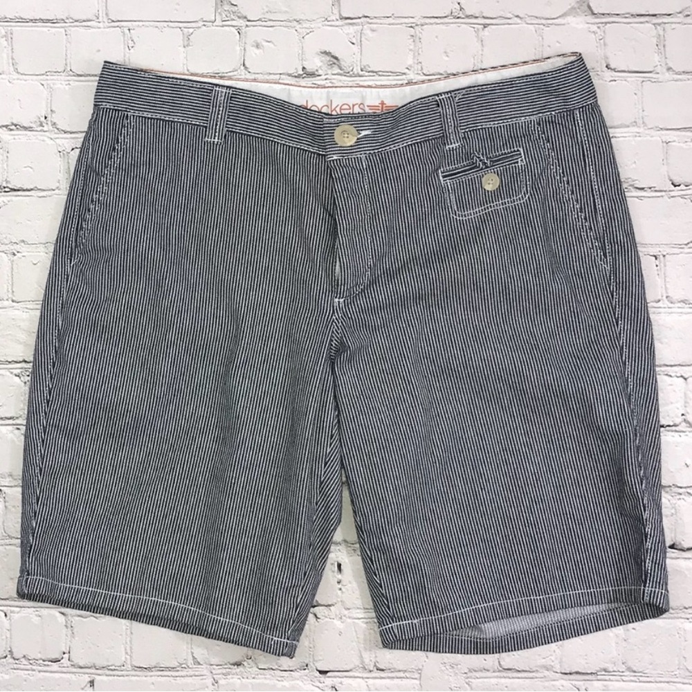 Dockers Black white striped shorts size 12 buttoned pockets